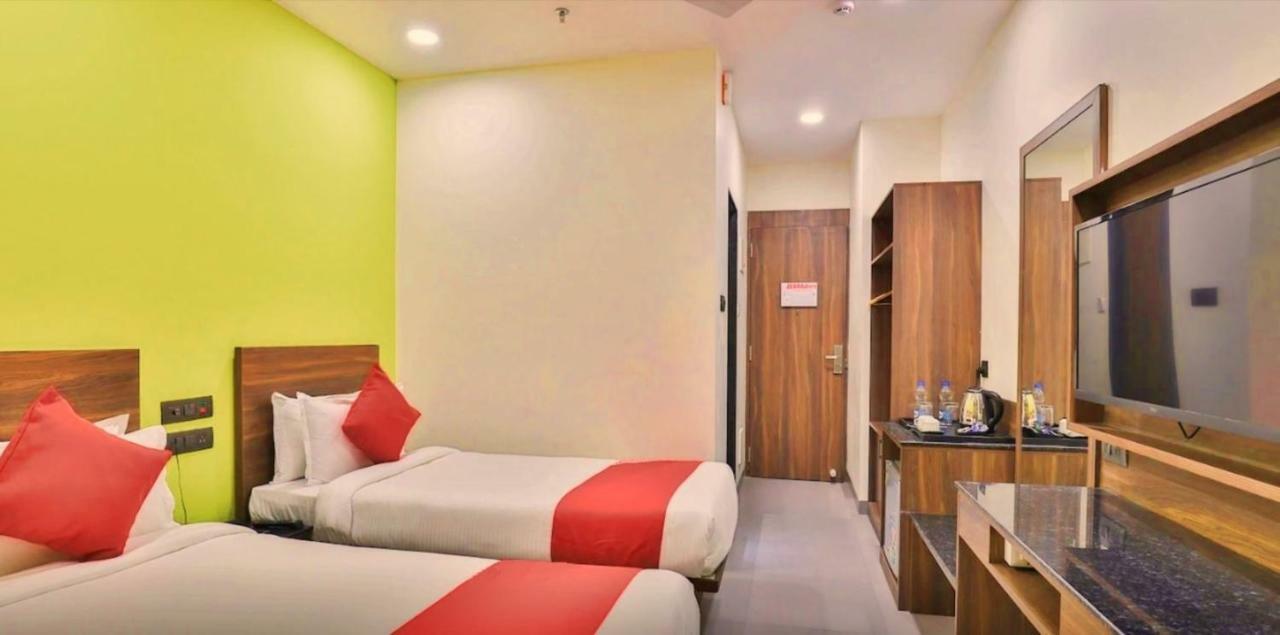 Genx Surat By 1589 Hotels Palsana  Extérieur photo